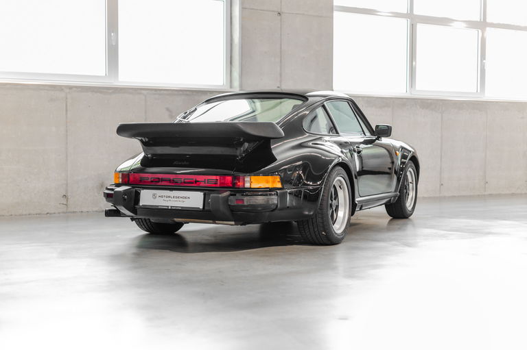 Porsche 911 Turbo 3.3