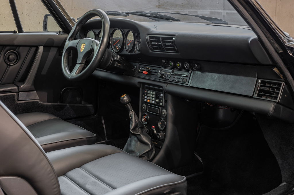 Porsche 911 Turbo 3.3