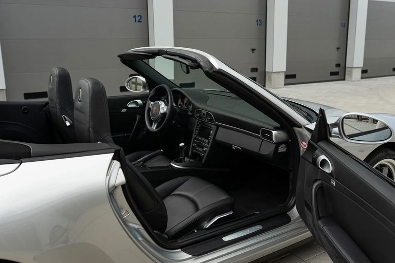 Porsche 997.2 Carrera 4S