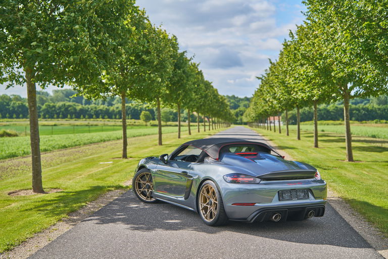 Porsche 718 Spyder RS