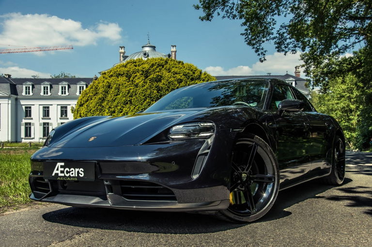 Porsche Taycan Turbo S