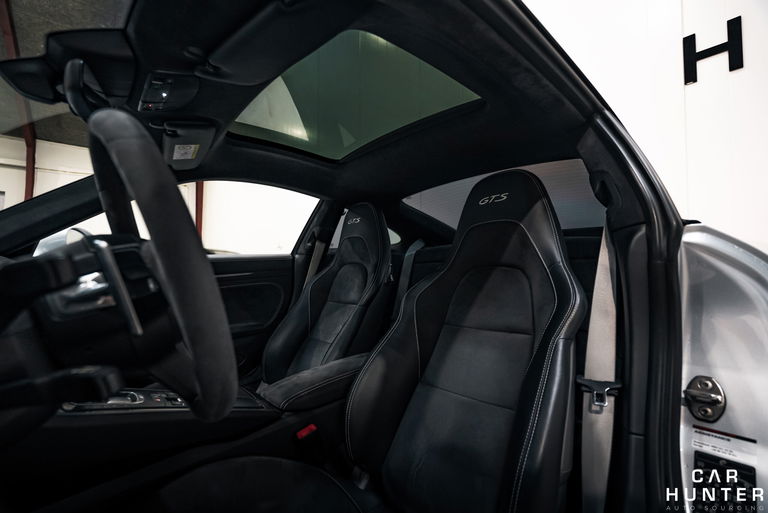 Porsche 991.2 Carrera GTS
