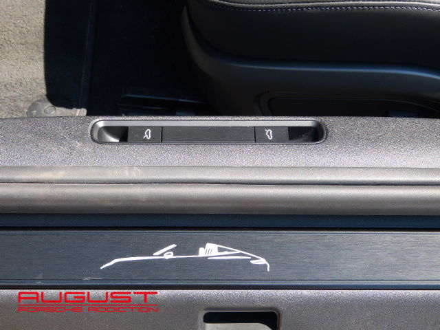 Porsche 992 Edition 50 Jahre Porsche Design