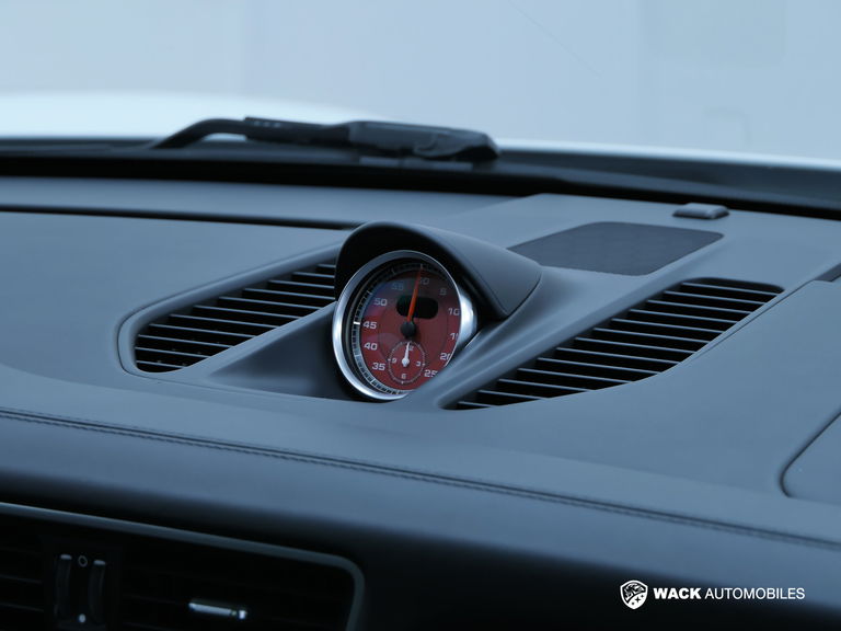 Porsche 991 Carrera GTS