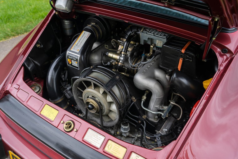 Porsche 911 Carrera 3.2