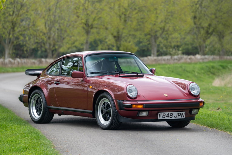 Porsche 911 Carrera 3.2