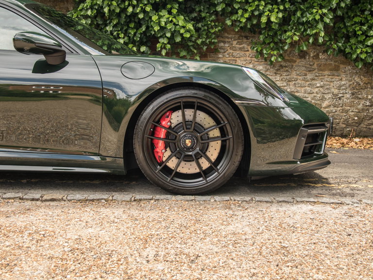 Porsche 992 Carrera GTS