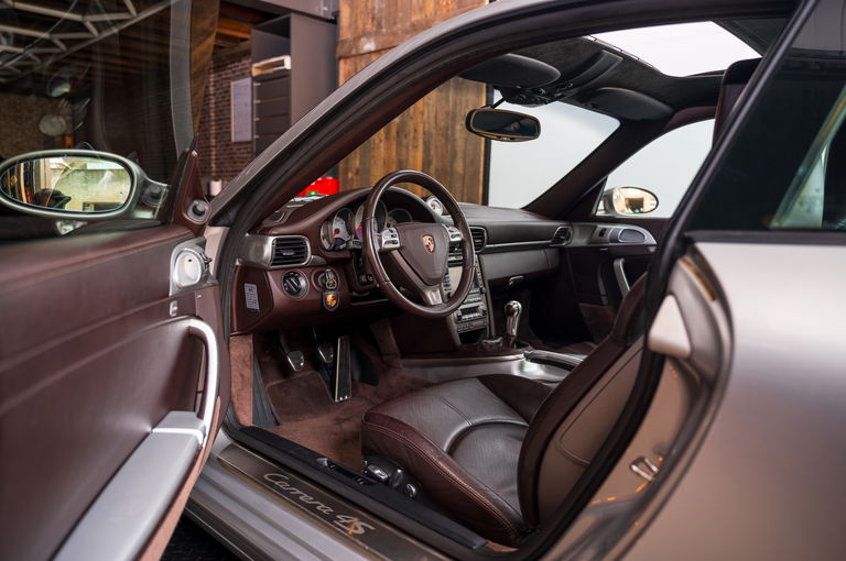 Porsche 997 Carrera 4S
