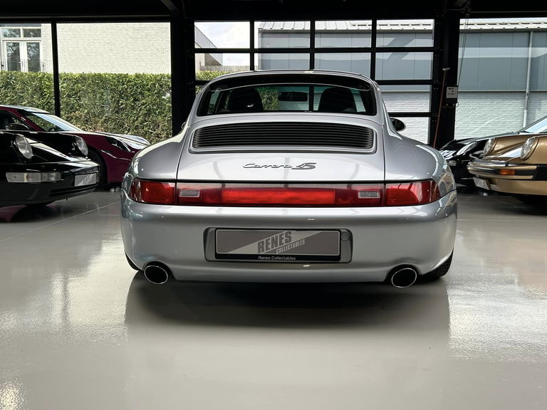 Porsche 993 Carrera 4S