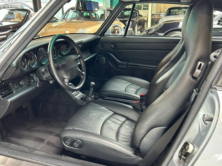 Porsche 993 Carrera 4S