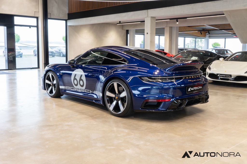 Porsche 992 Sport Classic