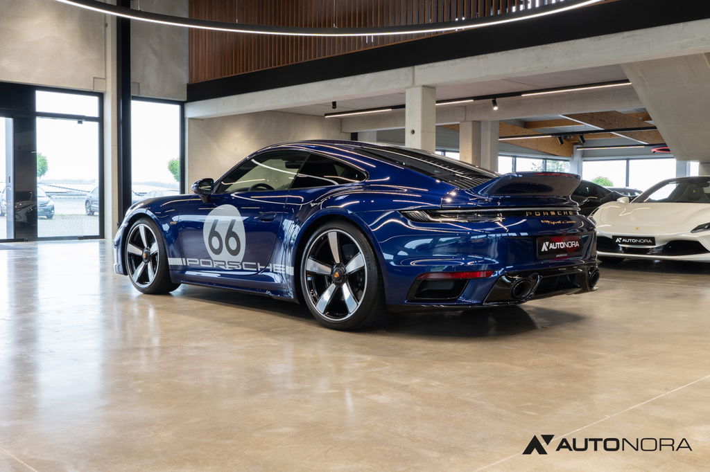 Porsche 992 Sport Classic