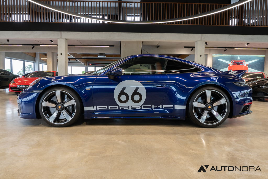 Porsche 992 Sport Classic