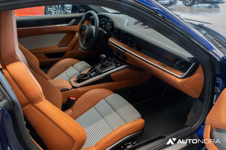 Porsche 992 Sport Classic