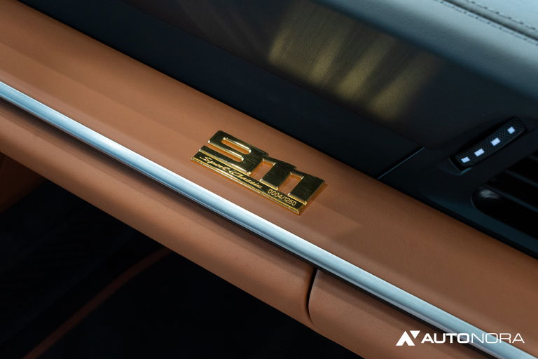 Porsche 992 Sport Classic