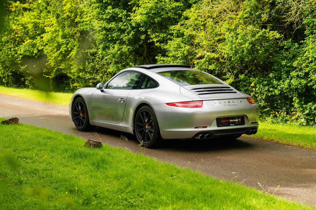 Porsche 991 Carrera