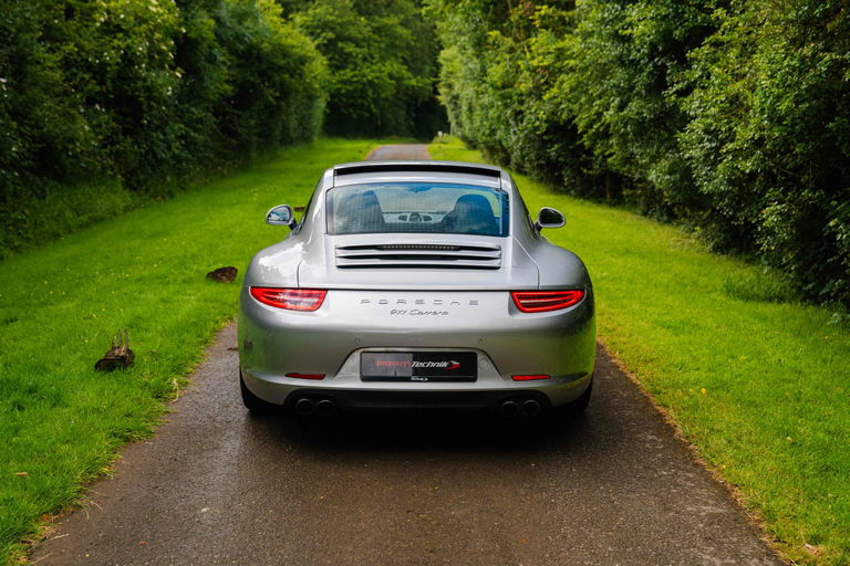 Porsche 991 Carrera