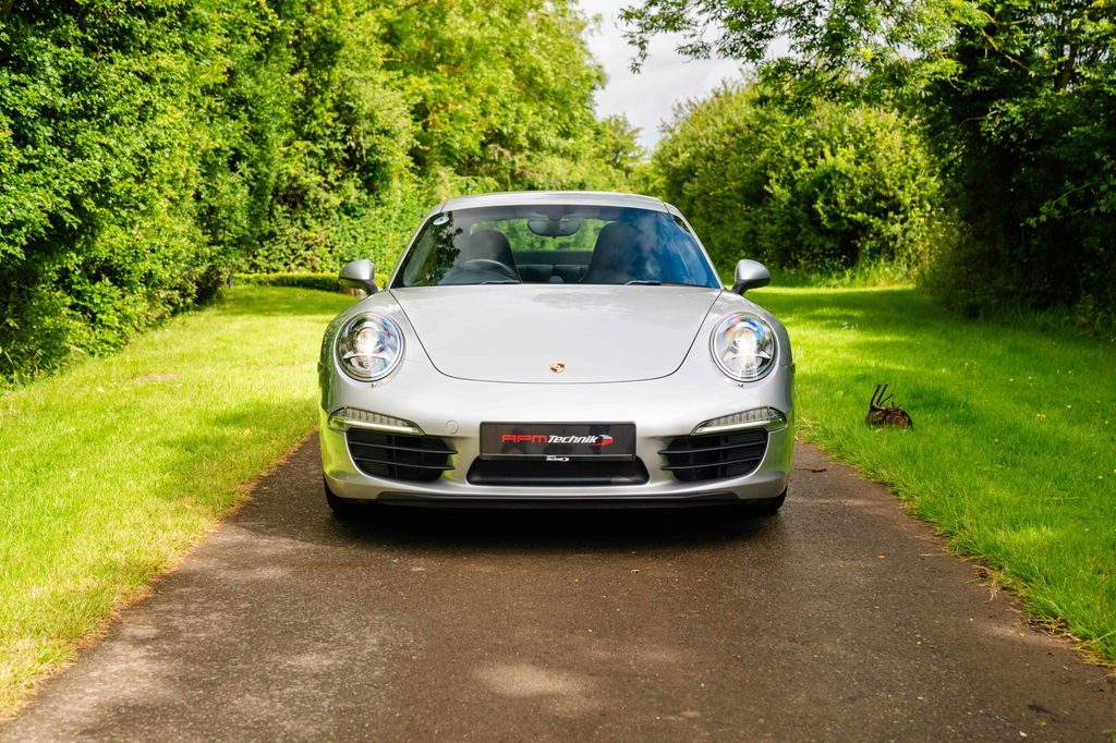 Porsche 991 Carrera