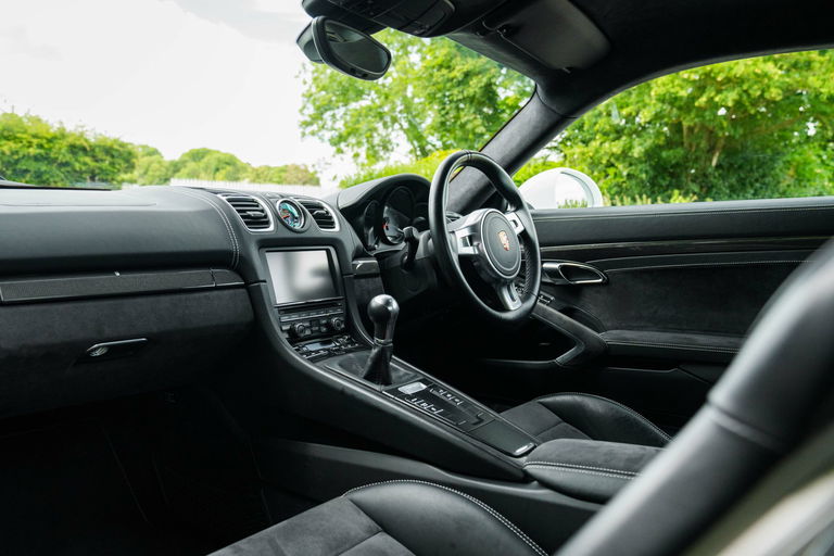 Porsche 981 Cayman GTS