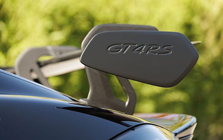 Porsche 718 Cayman GT4 RS