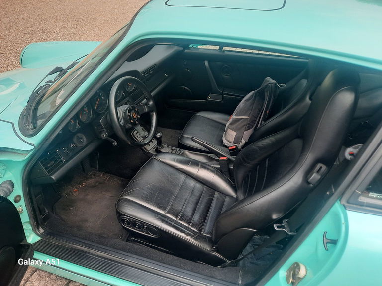 Porsche 964 Carrera 4