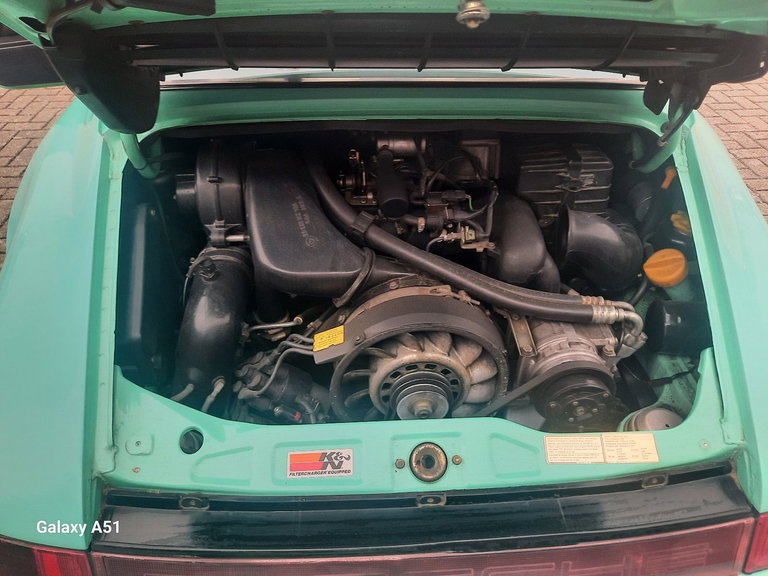 Porsche 964 Carrera 4
