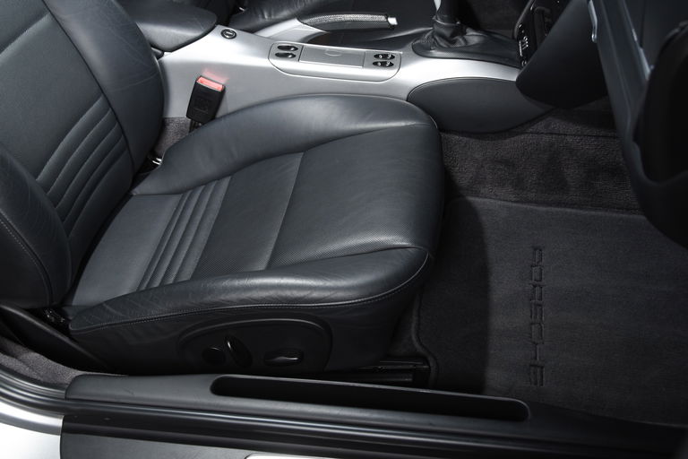 Porsche 996.2 Carrera “40 Jahre 911”