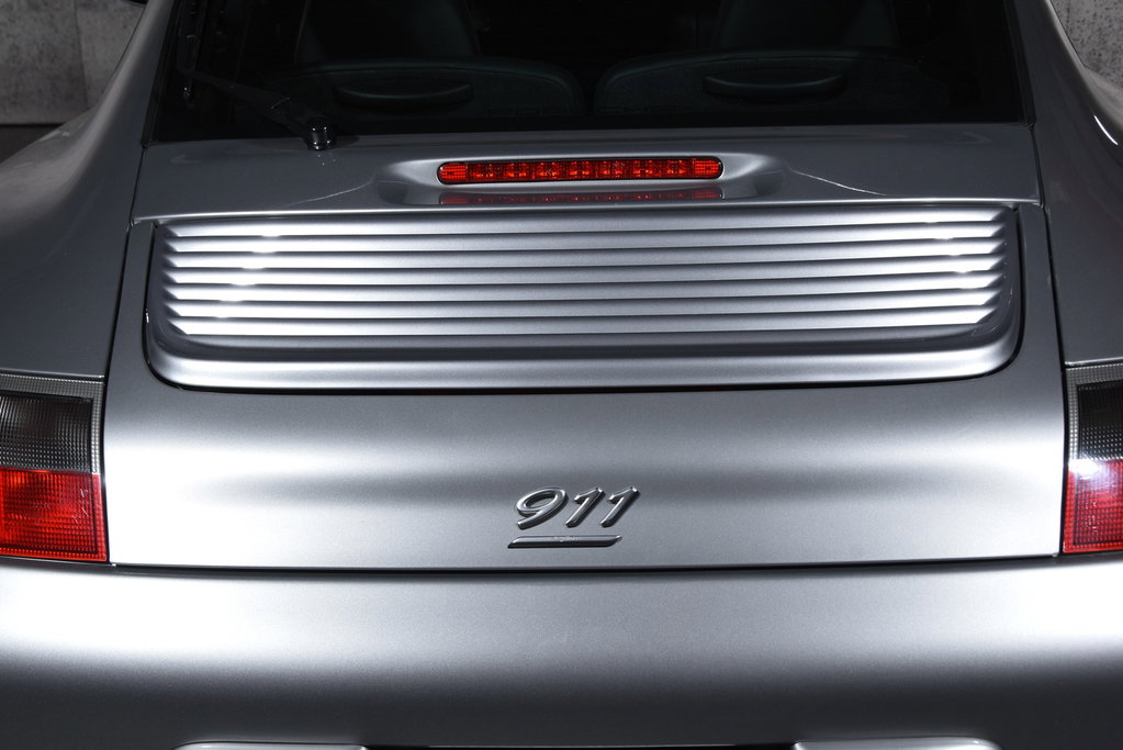 Porsche 996.2 Carrera “40 Jahre 911”
