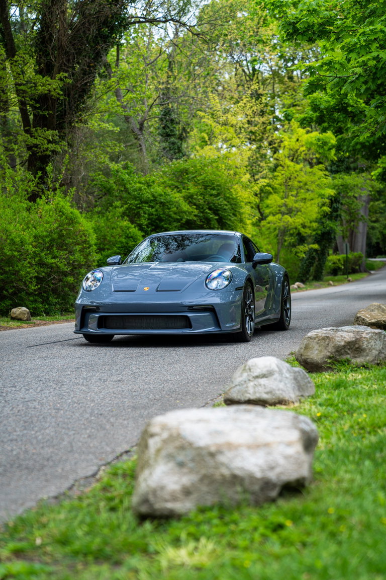 Porsche 992 GT3 Touring