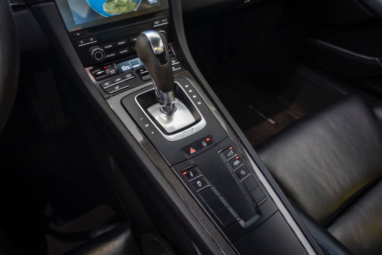 Porsche 718 Cayman S