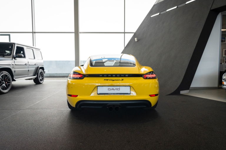Porsche 718 Cayman S