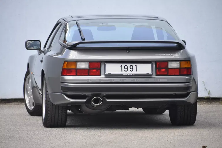 Porsche 944 S2 Coupé