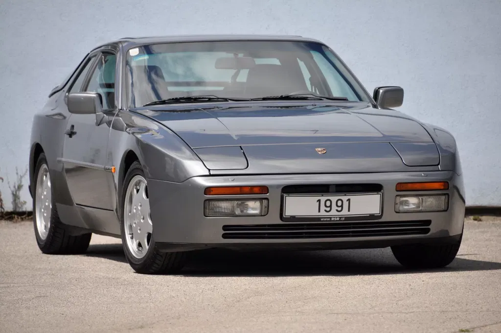 Porsche 944 S2 Coupé