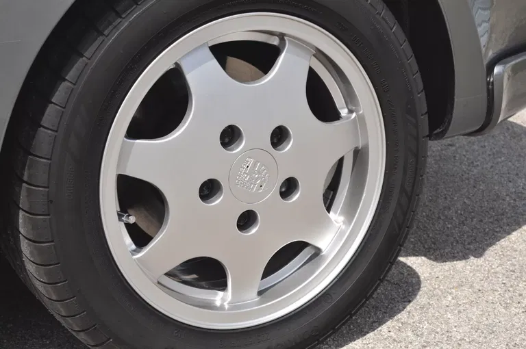 Porsche 944 S2 Coupé