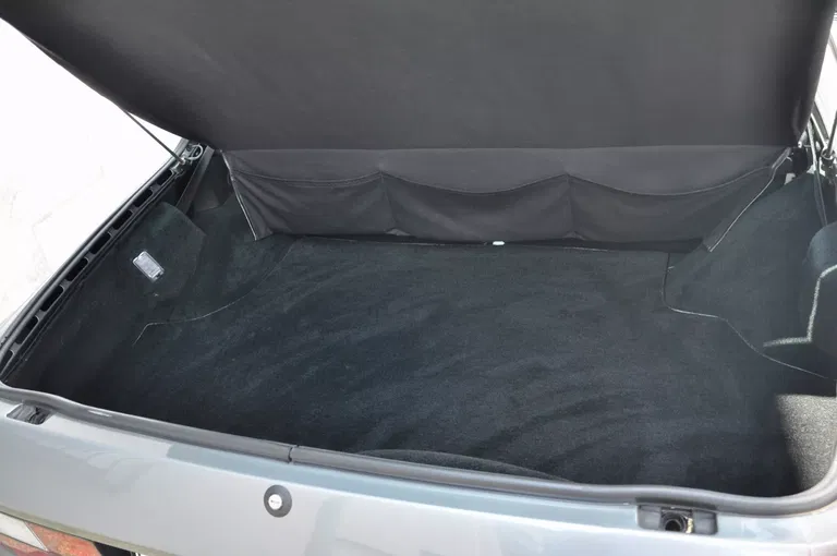 Porsche 944 S2 Coupé