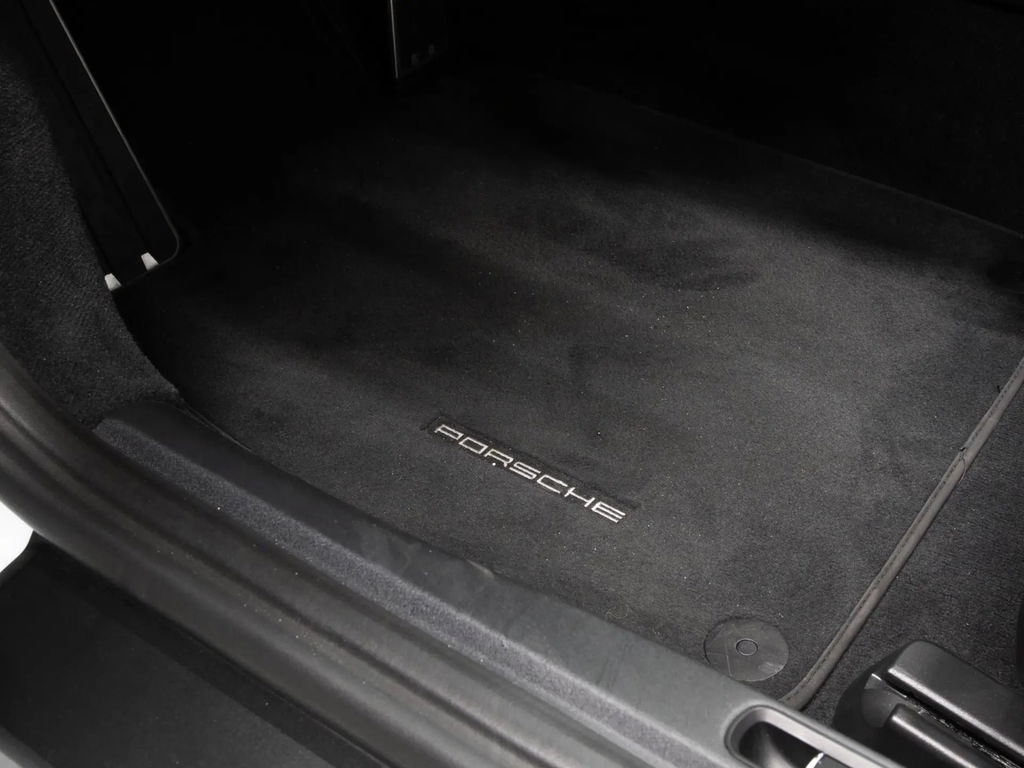 Porsche 981 Boxster Spyder