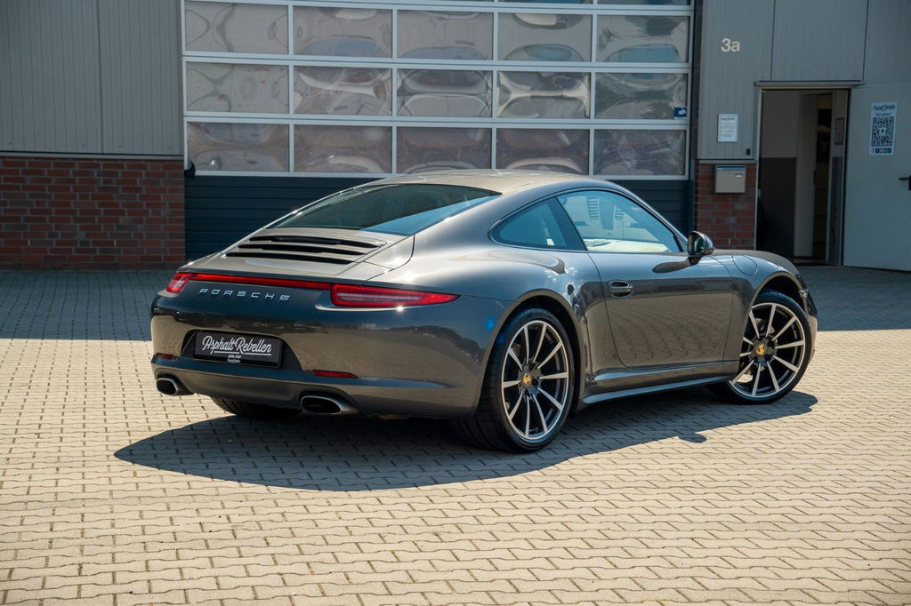Porsche 991 Carrera 4