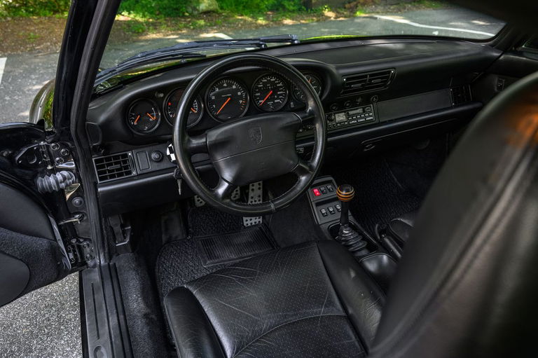 Porsche 993 Carrera