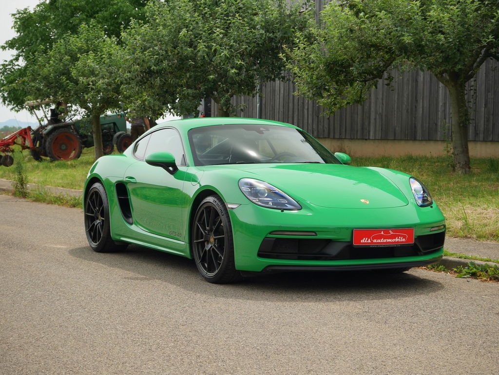PORSCHE Cayman 4.0 GTS