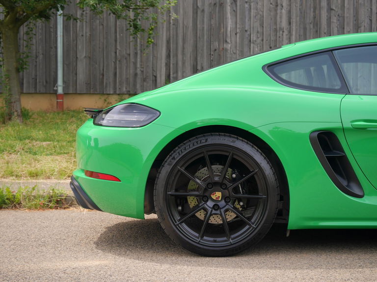 Porsche 718 Cayman GTS 4.0