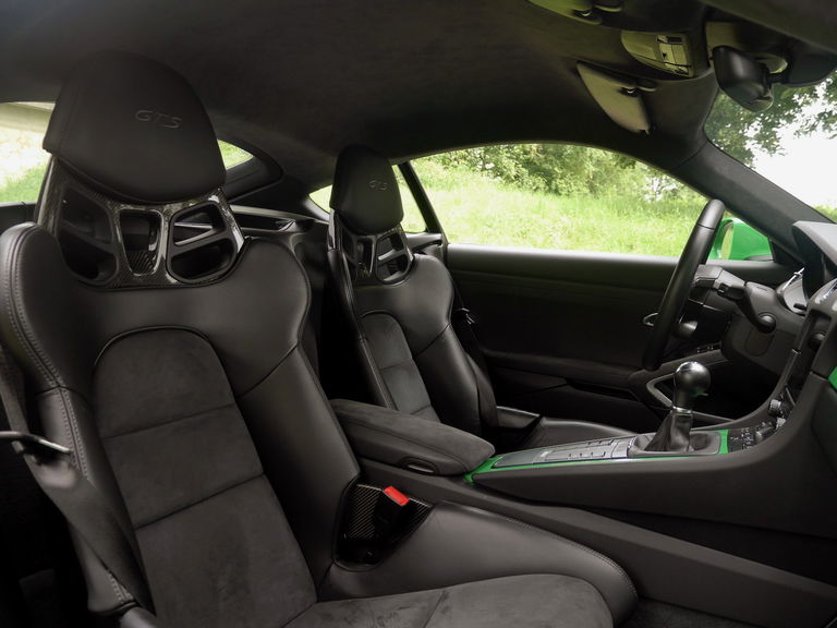 Porsche 718 Cayman GTS 4.0