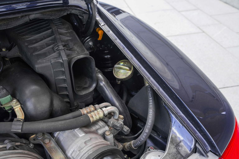 Porsche 993 Carrera 4