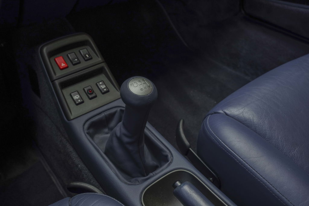 Porsche 993 Carrera 4