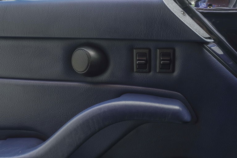 Porsche 993 Carrera 4