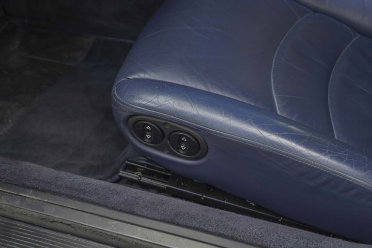 Porsche 993 Carrera 4