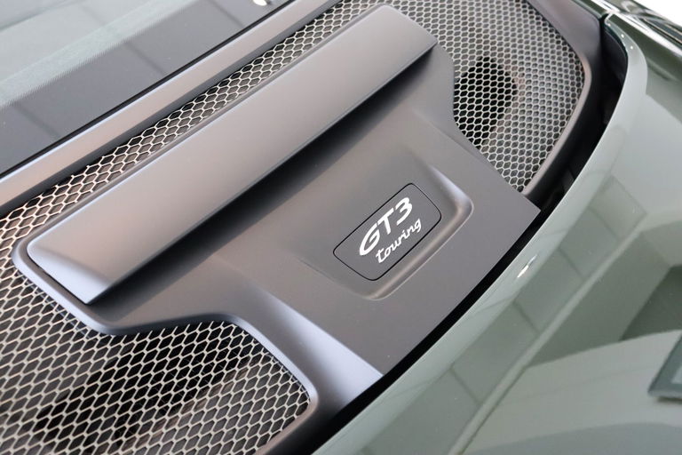 Porsche 992 GT3 Touring