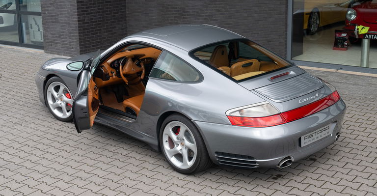 Porsche 996 Carrera 4S