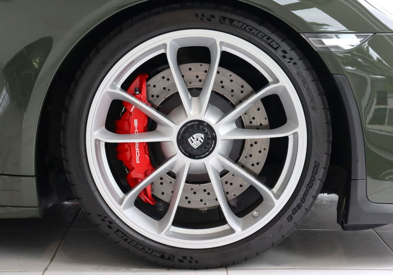 Porsche 991 GT3 Touring