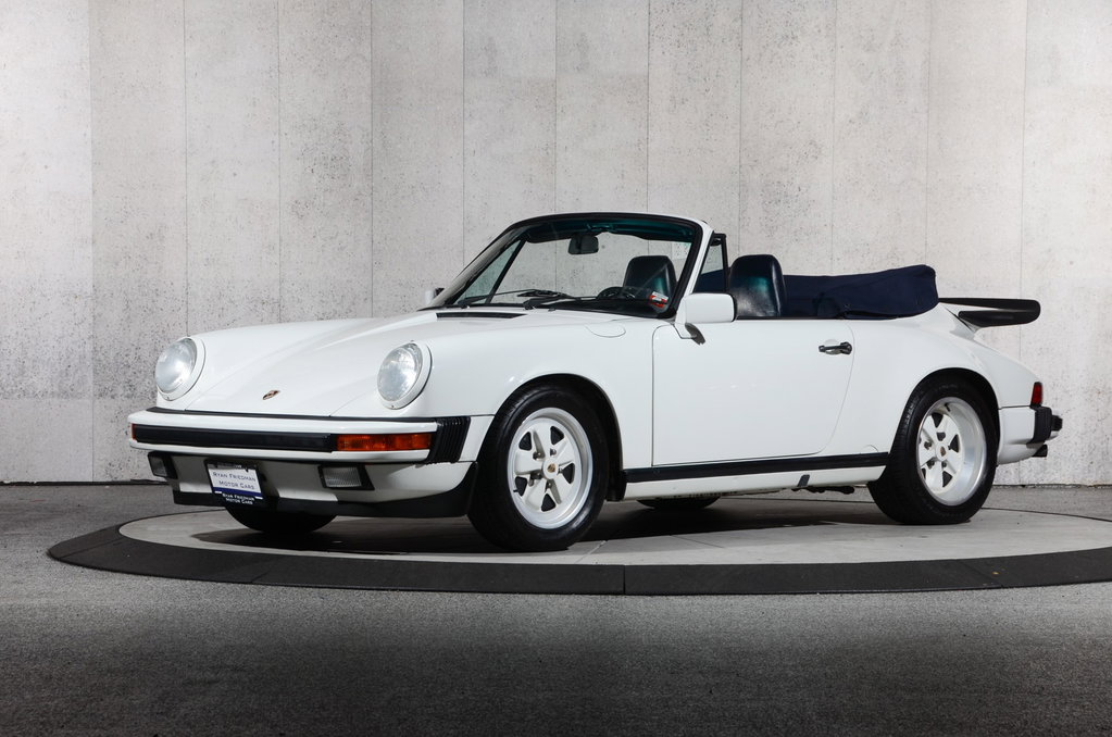 Porsche 911 Carrera 3.2 (US)