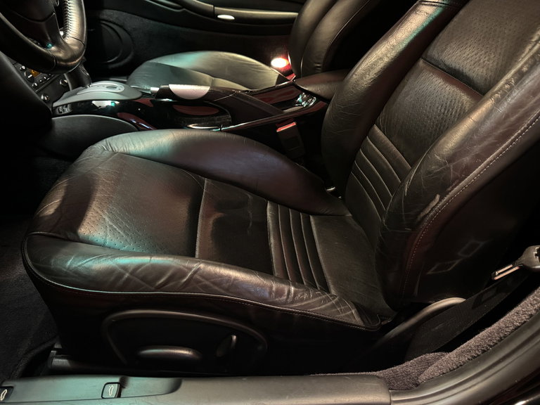 Porsche 996 Carrera 4